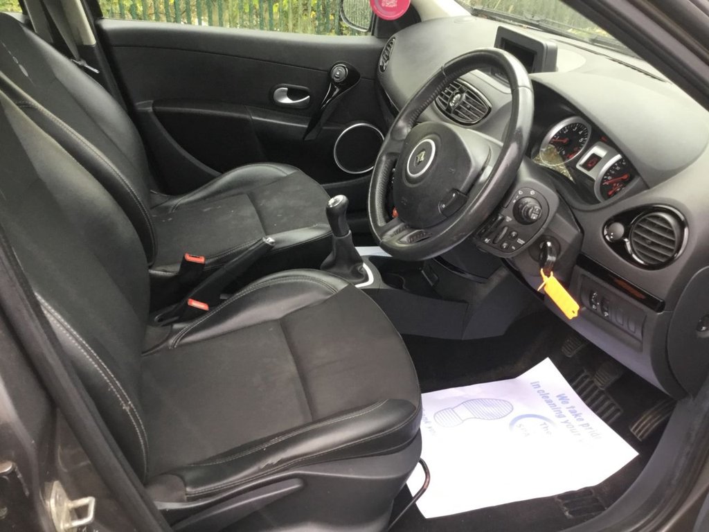 Used Renault Clio 2012 for sale - 76420060: Photo 19