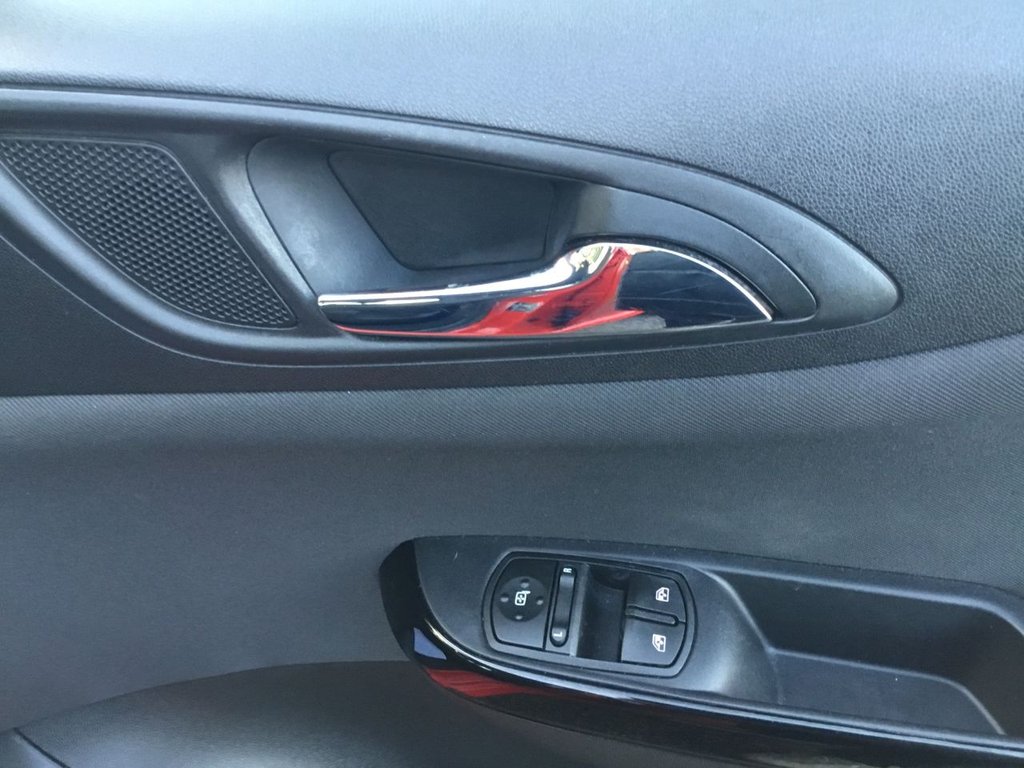 Used Vauxhall Corsa 2017 for sale - 76361614: Photo 25