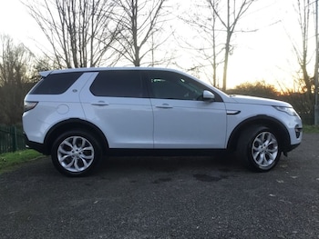 Used Land Rover Discovery Sport 2015 for sale - 78874474: Photo