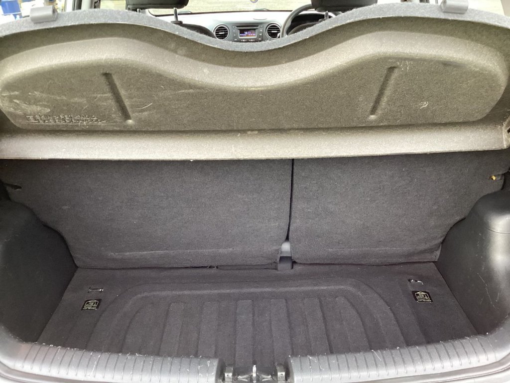 Used Hyundai i10 2016 for sale - 77621799: Photo 28