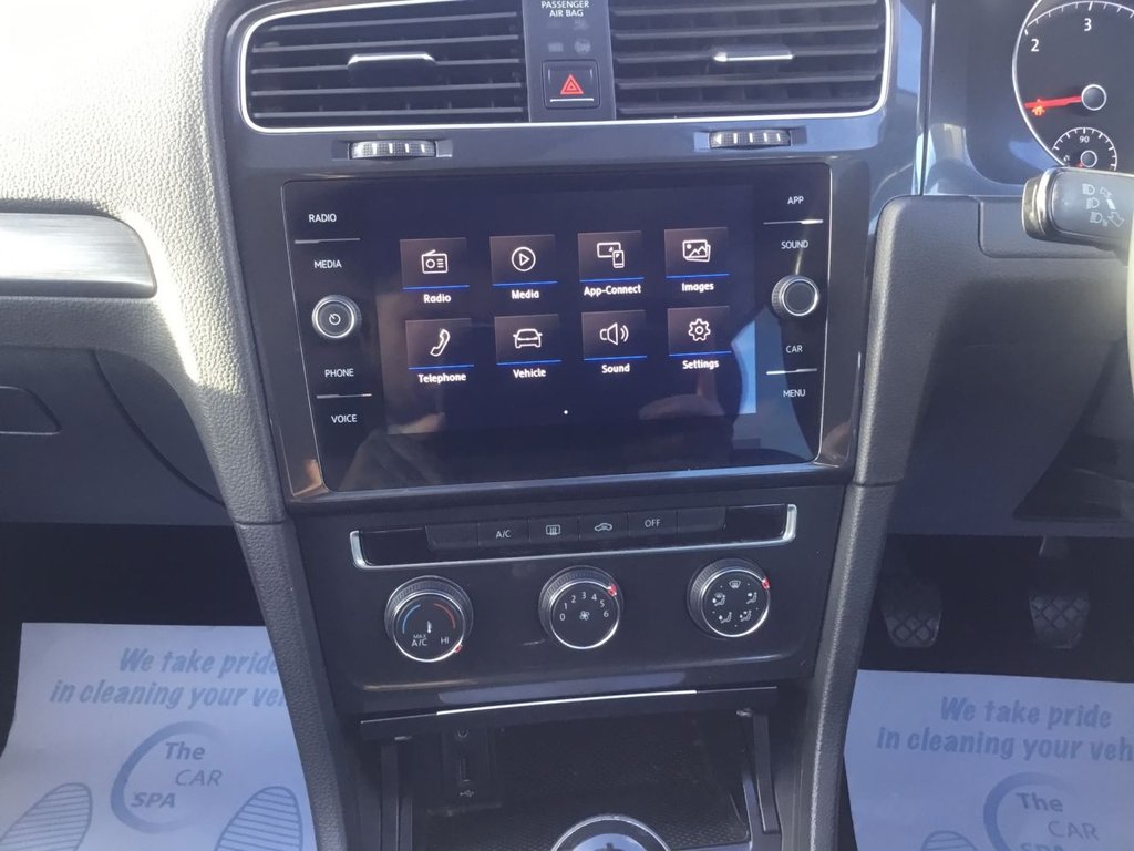 Used Volkswagen Golf 2018 for sale - 77407675: Photo 21