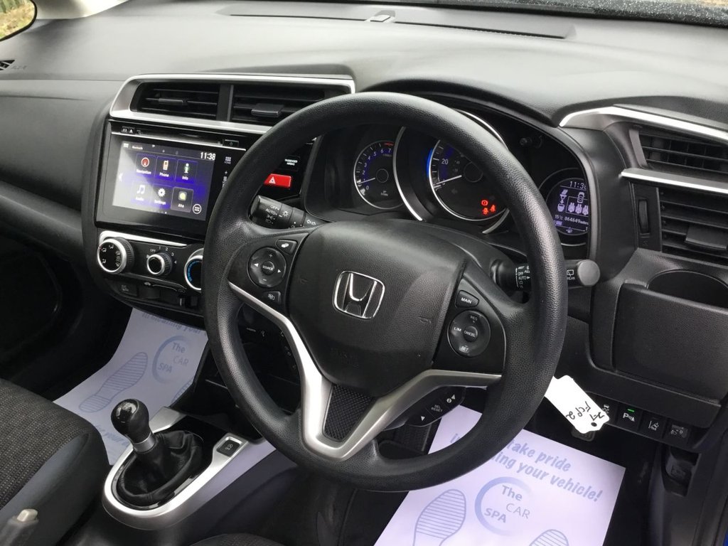 Used Honda Jazz 2015 for sale - 76228908: Photo 12