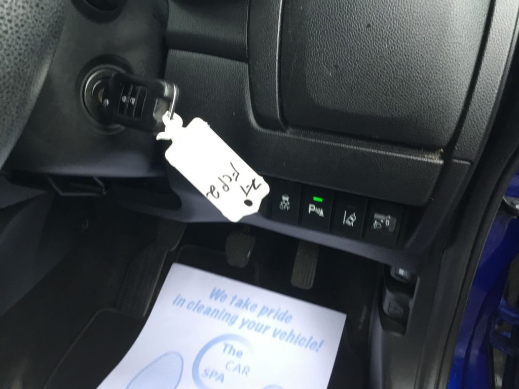 Used Honda Jazz 2015 for sale - 76228908: Photo 23