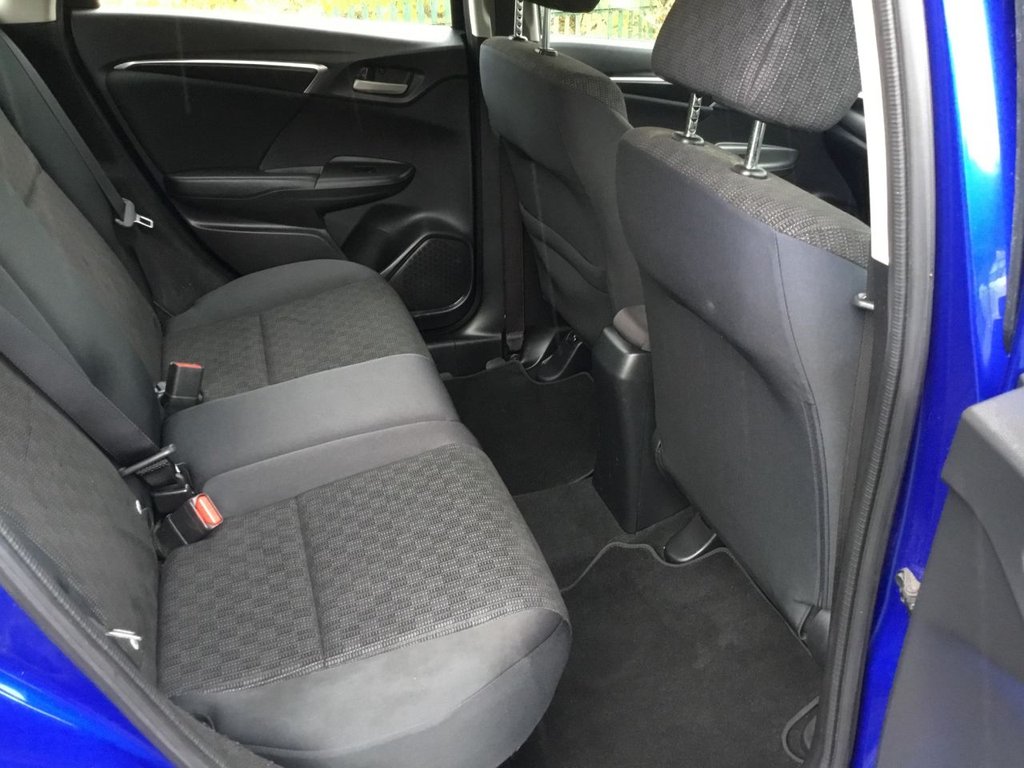 Used Honda Jazz 2015 for sale - 76228908: Photo 28