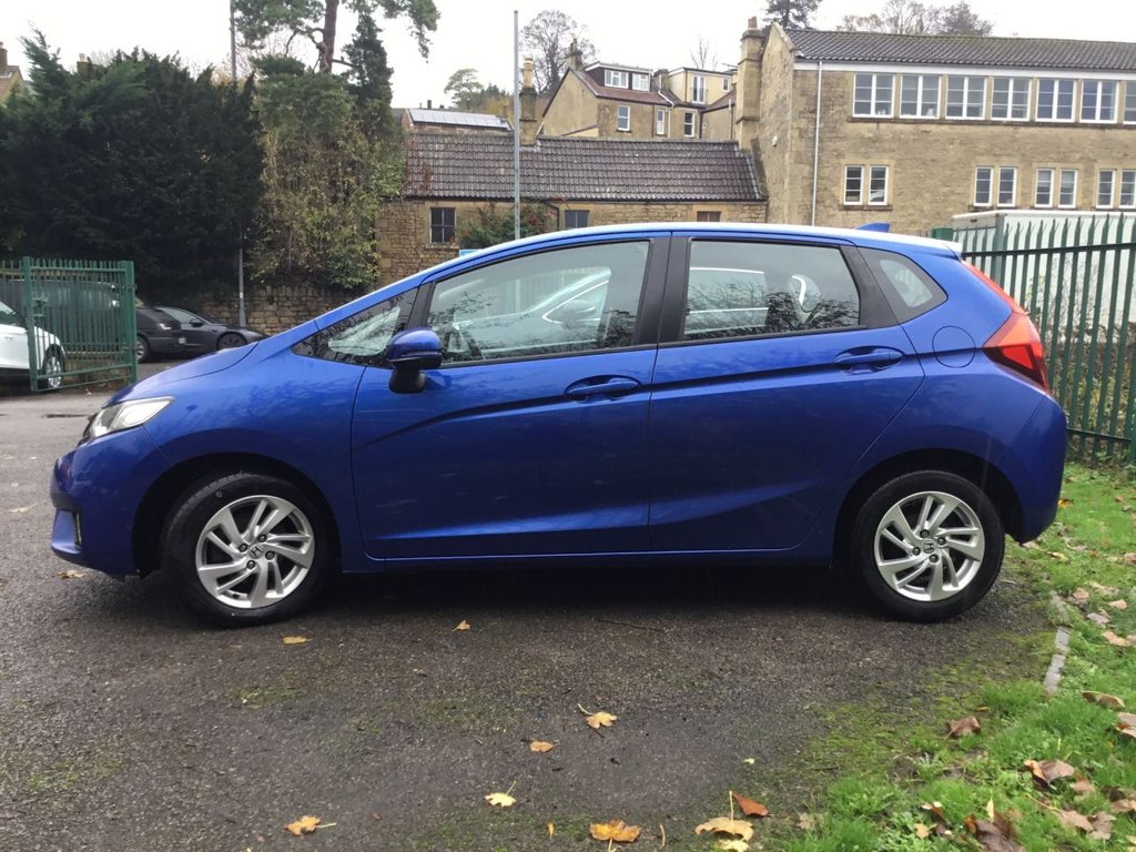 Used Honda Jazz 2015 for sale - 76228908: Photo 6