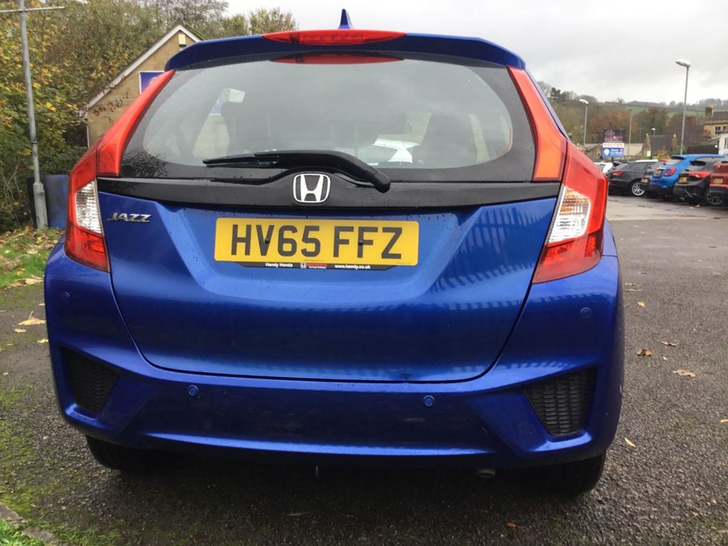 Used Honda Jazz 2015 for sale - 76228908: Photo 9
