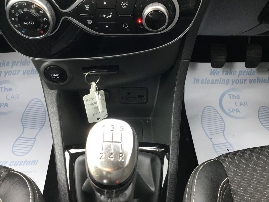 Used Renault Clio 2017 for sale - 75516058: Photo 19