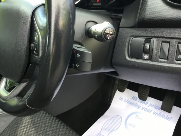 Used Renault Clio 2017 for sale - 75516058: Photo 24