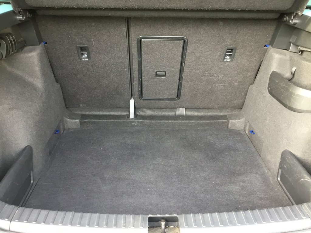 Used Skoda Karoq 2019 for sale - 76647740: Photo 33