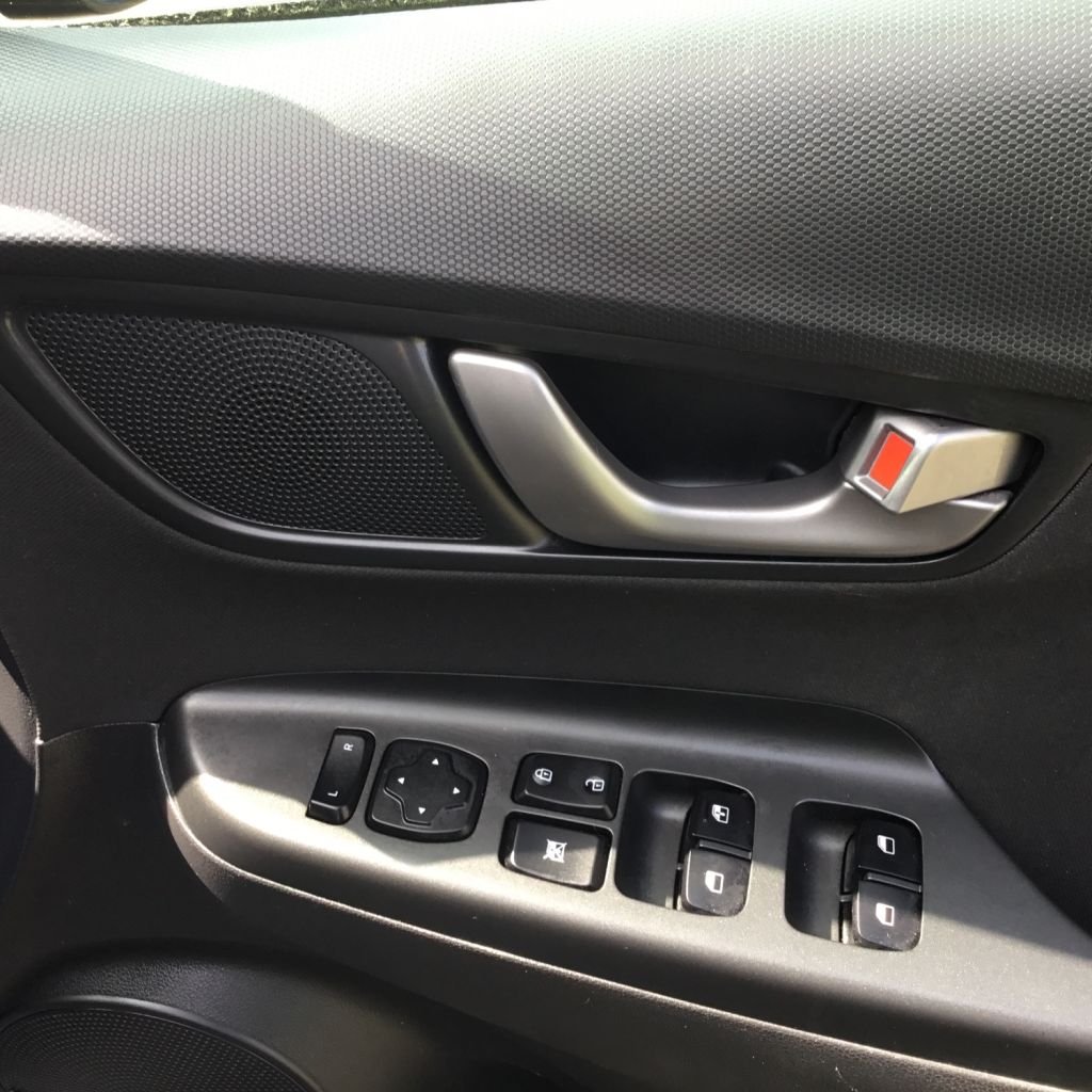 Used Hyundai KONA 2018 for sale - 76154423: Photo 27