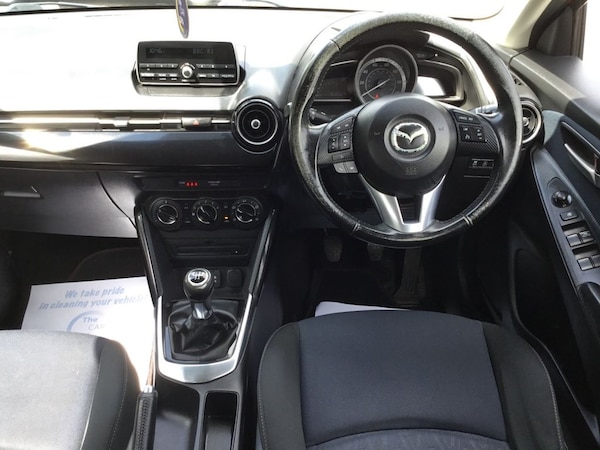 Used Mazda Mazda2 2015 for sale - 75347373: Photo 16
