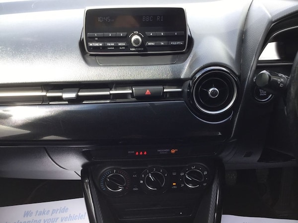 Used Mazda Mazda2 2015 for sale - 75347373: Photo 19