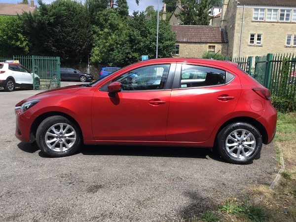 Used Mazda Mazda2 2015 for sale - 75347373: Photo 6