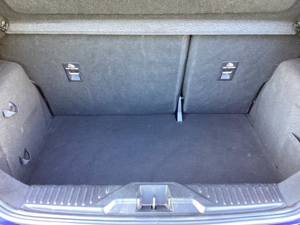 Used Ford Fiesta 2018 for sale - 77680860: Photo 10