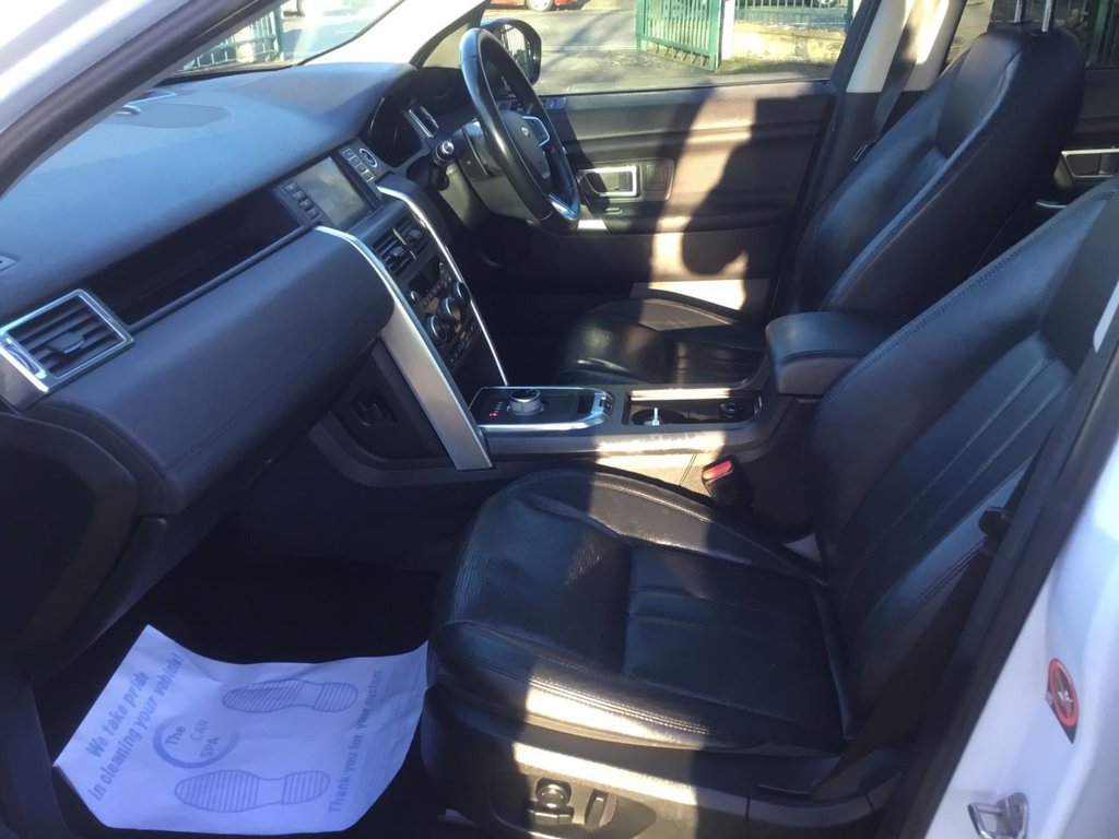 Used Land Rover Discovery Sport 2015 for sale - 77038320: Photo 32