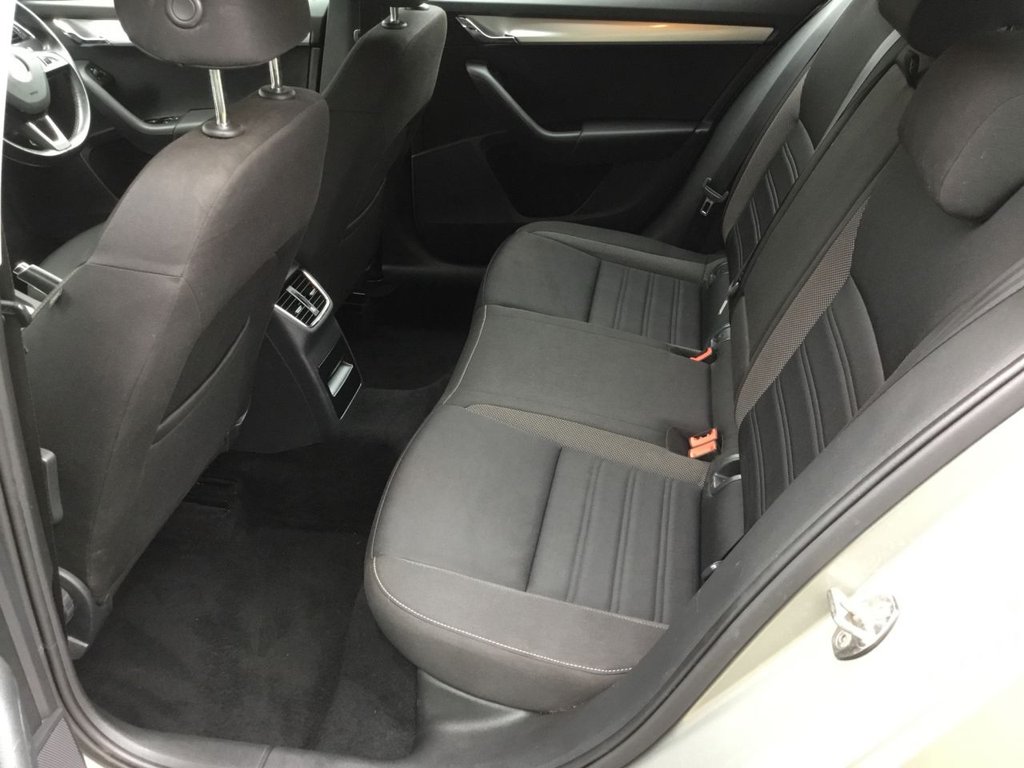 Used Skoda Octavia 2017 for sale - 76228900: Photo 31