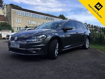 Used Volkswagen Golf 2018 for sale - 79574629: Photo