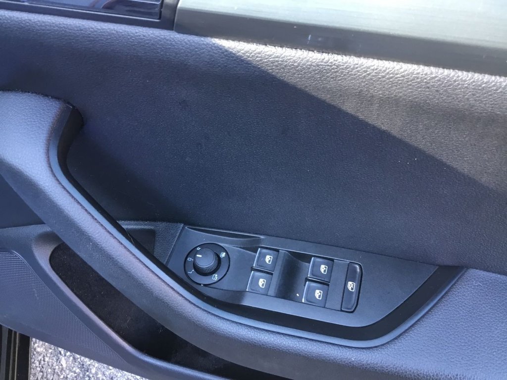 Used Skoda Superb 2015 for sale - 76069142: Photo 26