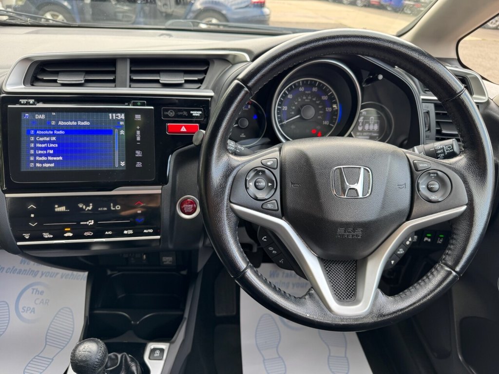 Used Honda Jazz 2016 for sale - 76154432: Photo 16