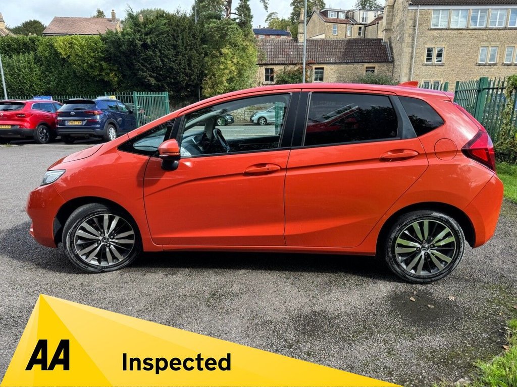 Used Honda Jazz 2016 for sale - 76154432: Photo 5