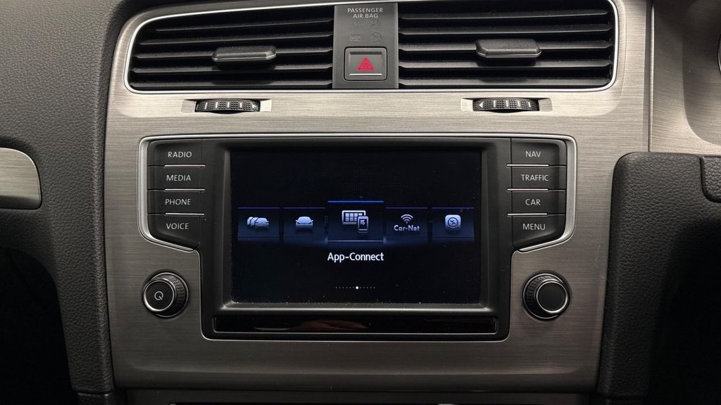 Used Volkswagen Golf 2017 for sale - 77755286: Photo 4