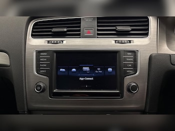 Used Volkswagen Golf 2017 for sale - 77755286: Photo