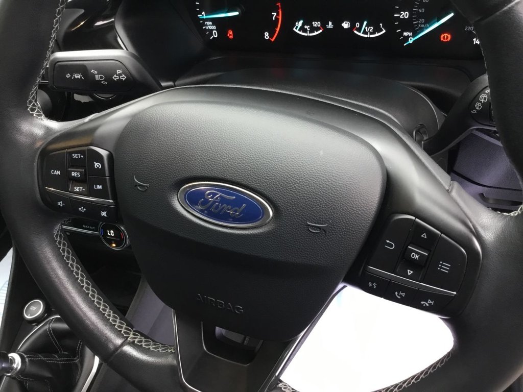 Used Ford Fiesta 2018 for sale - 76228909: Photo 15