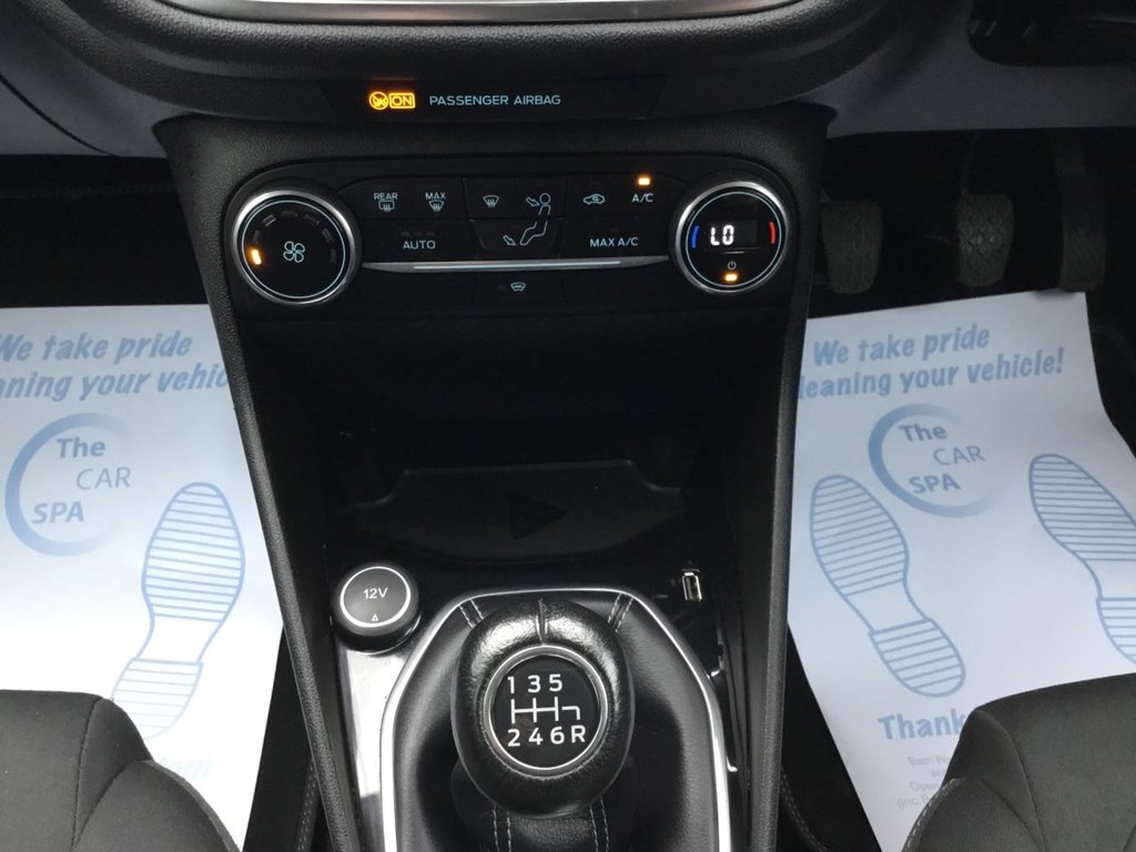 Used Ford Fiesta 2018 for sale - 76228909: Photo 29