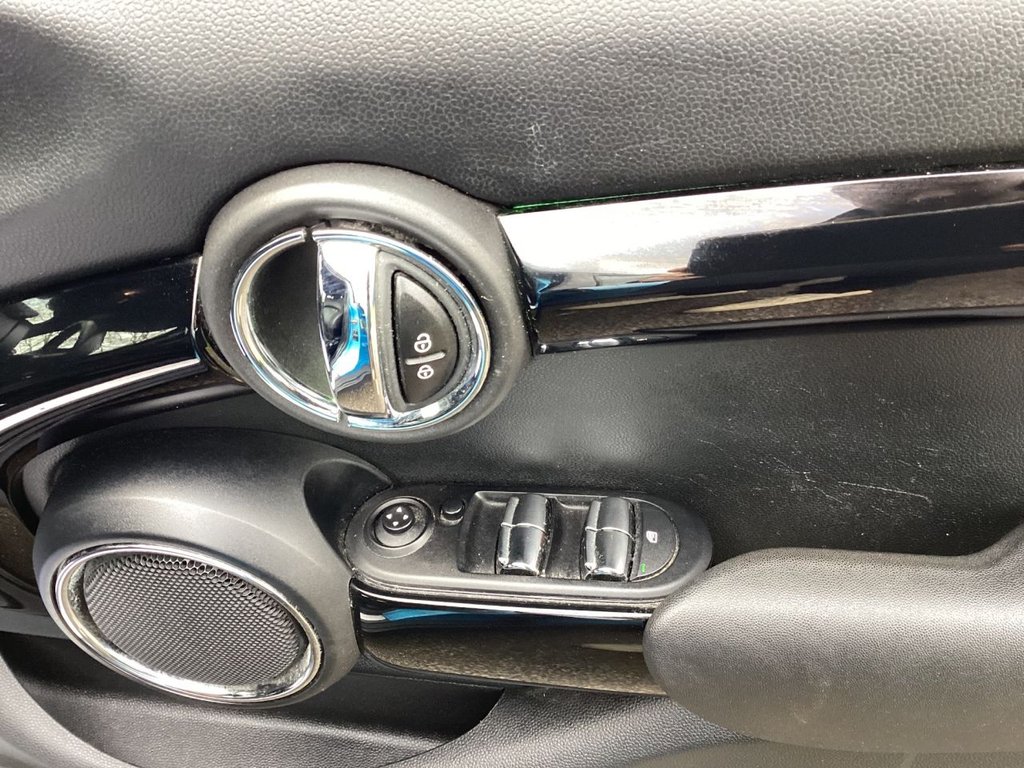 Used MINI Hatch 2014 for sale - 77534969: Photo 31