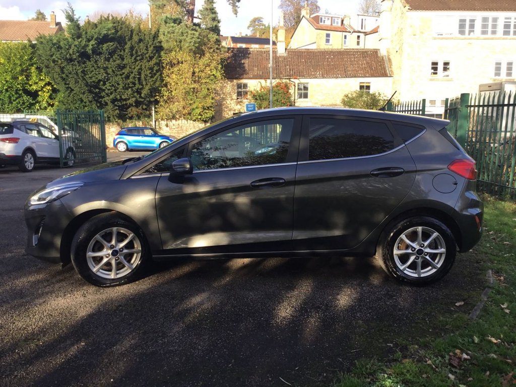 Used Ford Fiesta 2017 for sale - 76361616: Photo 7