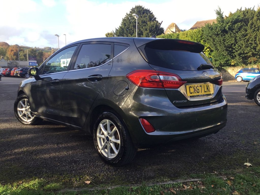 Used Ford Fiesta 2017 for sale - 76361616: Photo 8