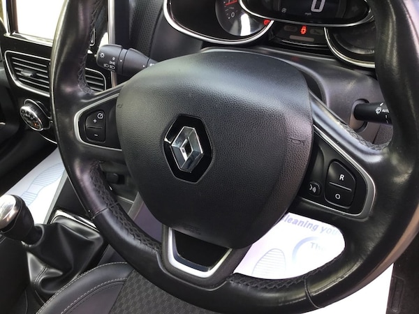 Used Renault Clio 2017 for sale - 75538208: Photo 21