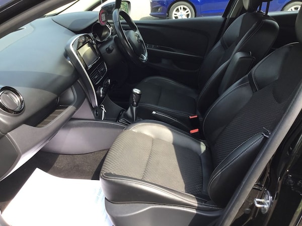 Used Renault Clio 2017 for sale - 75538208: Photo 28