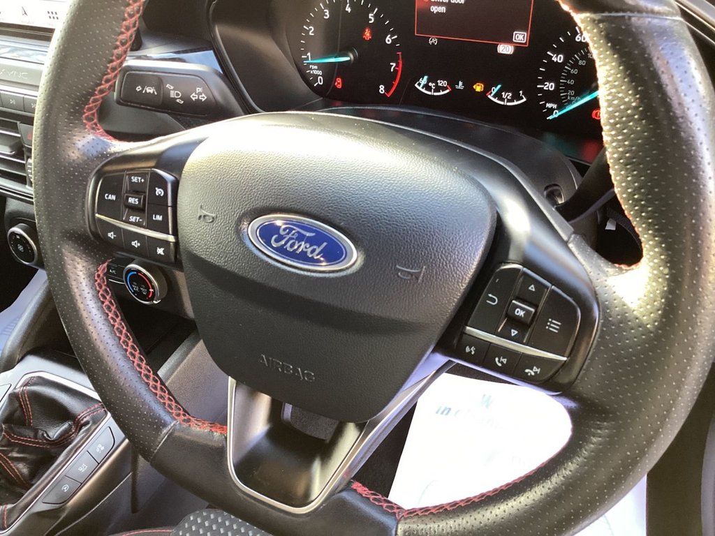 Used Ford Focus 2018 for sale - 77680874: Photo 14