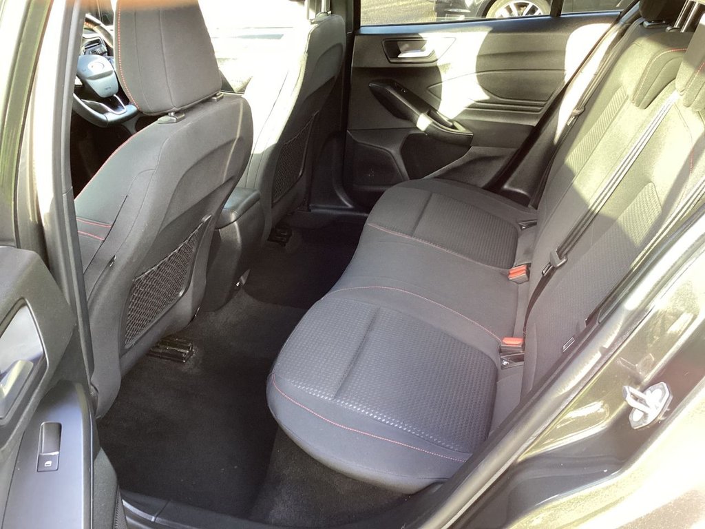 Used Ford Focus 2018 for sale - 77680874: Photo 20