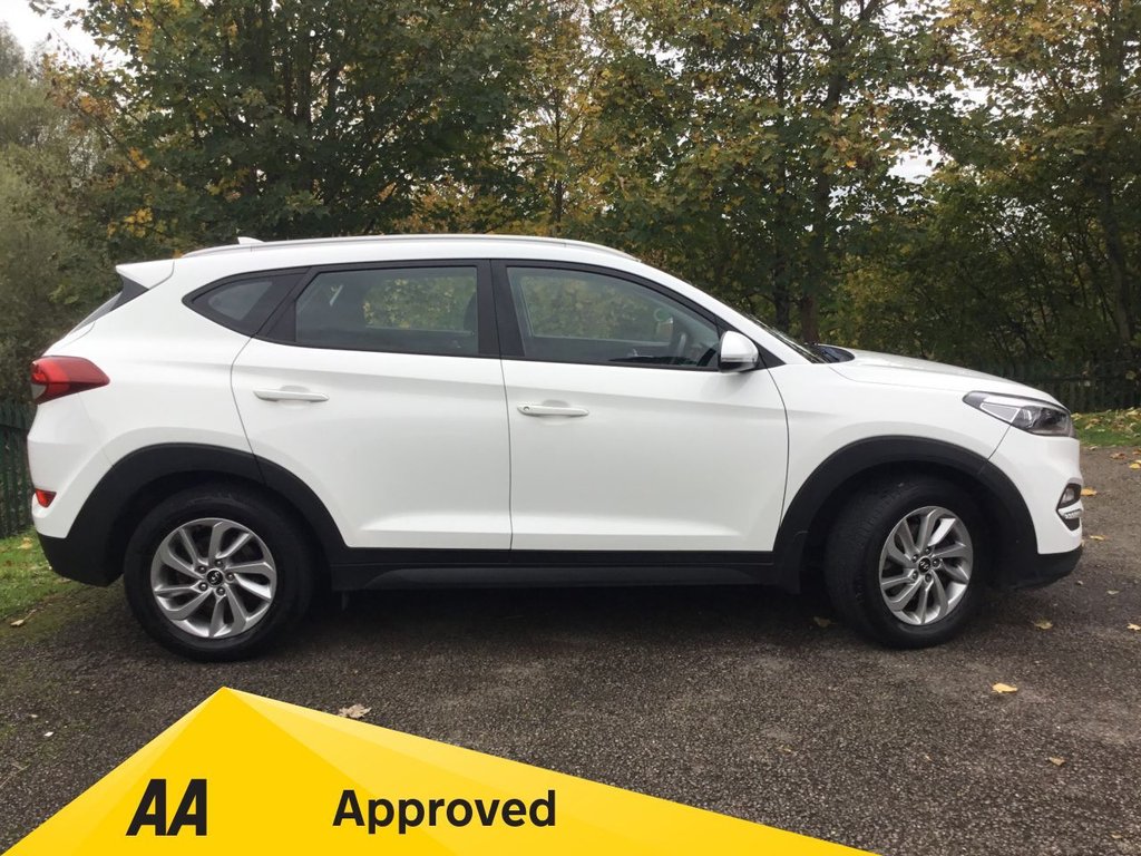 Used Hyundai TUCSON 2017 for sale - 76361613: Photo 2