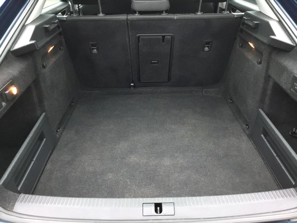 Used Skoda Superb 2017 for sale - 77820580: Photo 33