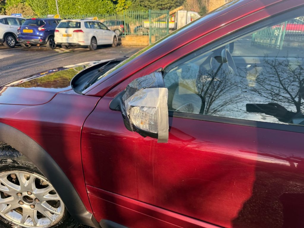 Used Volvo XC70 2006 for sale - 76900543: Photo 3