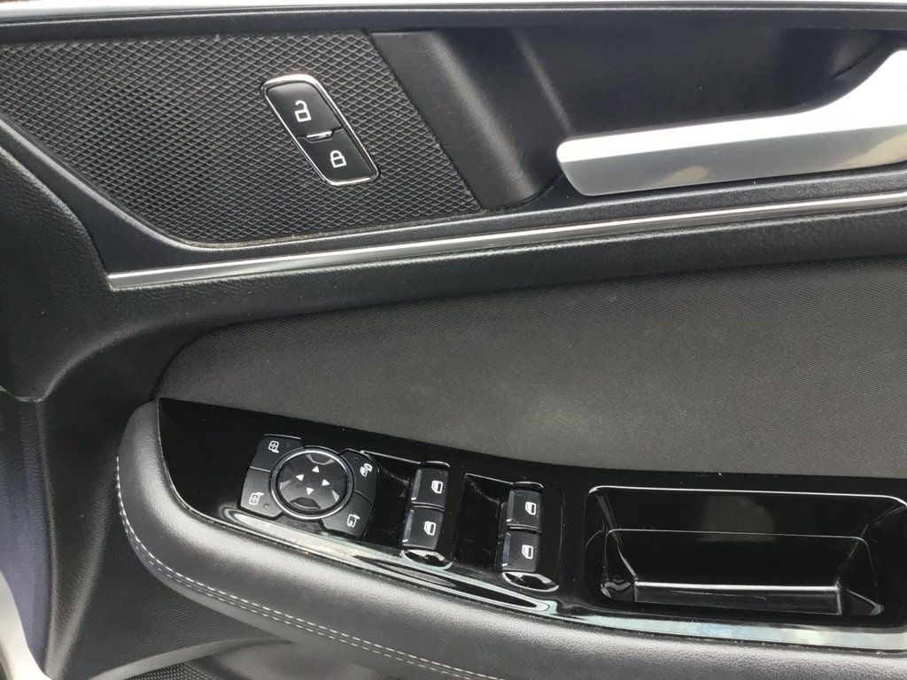 Used Ford S-Max 2019 for sale - 76496401: Photo 28