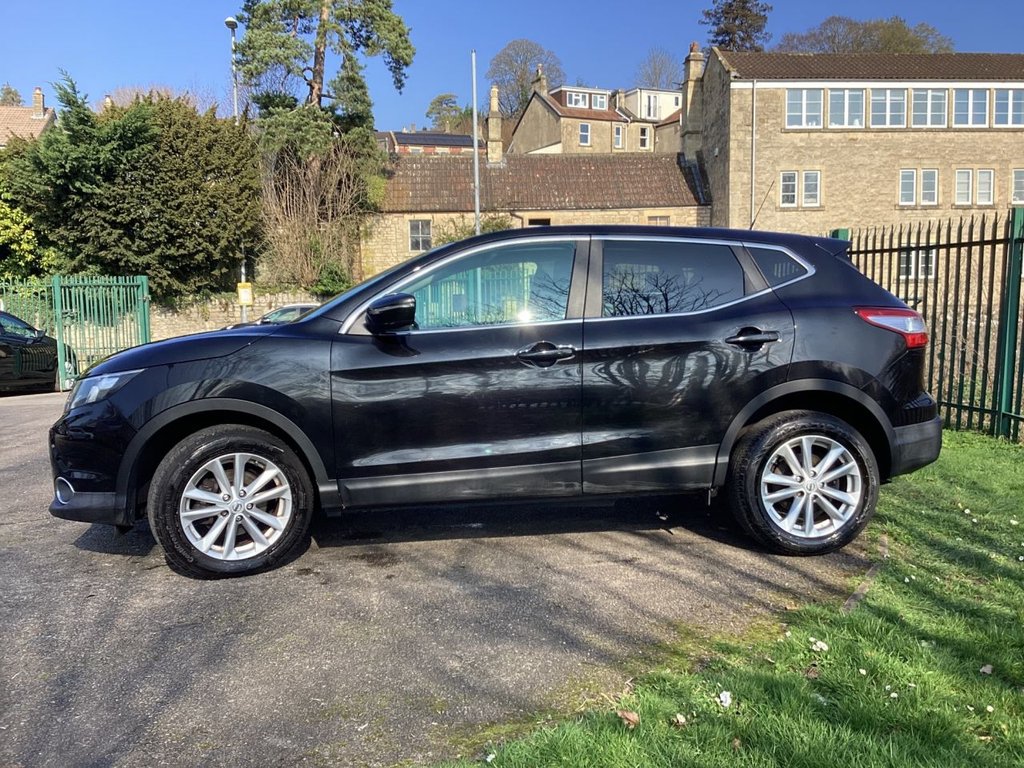 Used Nissan Qashqai 2014 for sale - 77370017: Photo 6