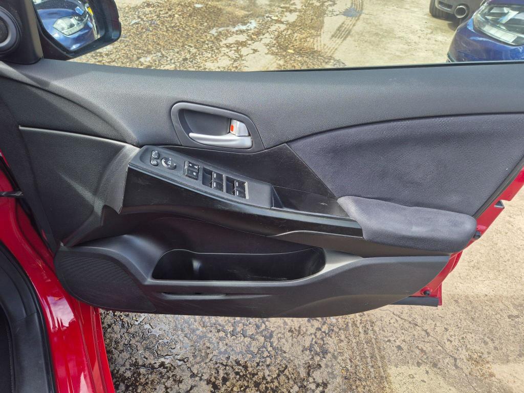 Used Honda Civic 2013 for sale - 77034344: Photo 16