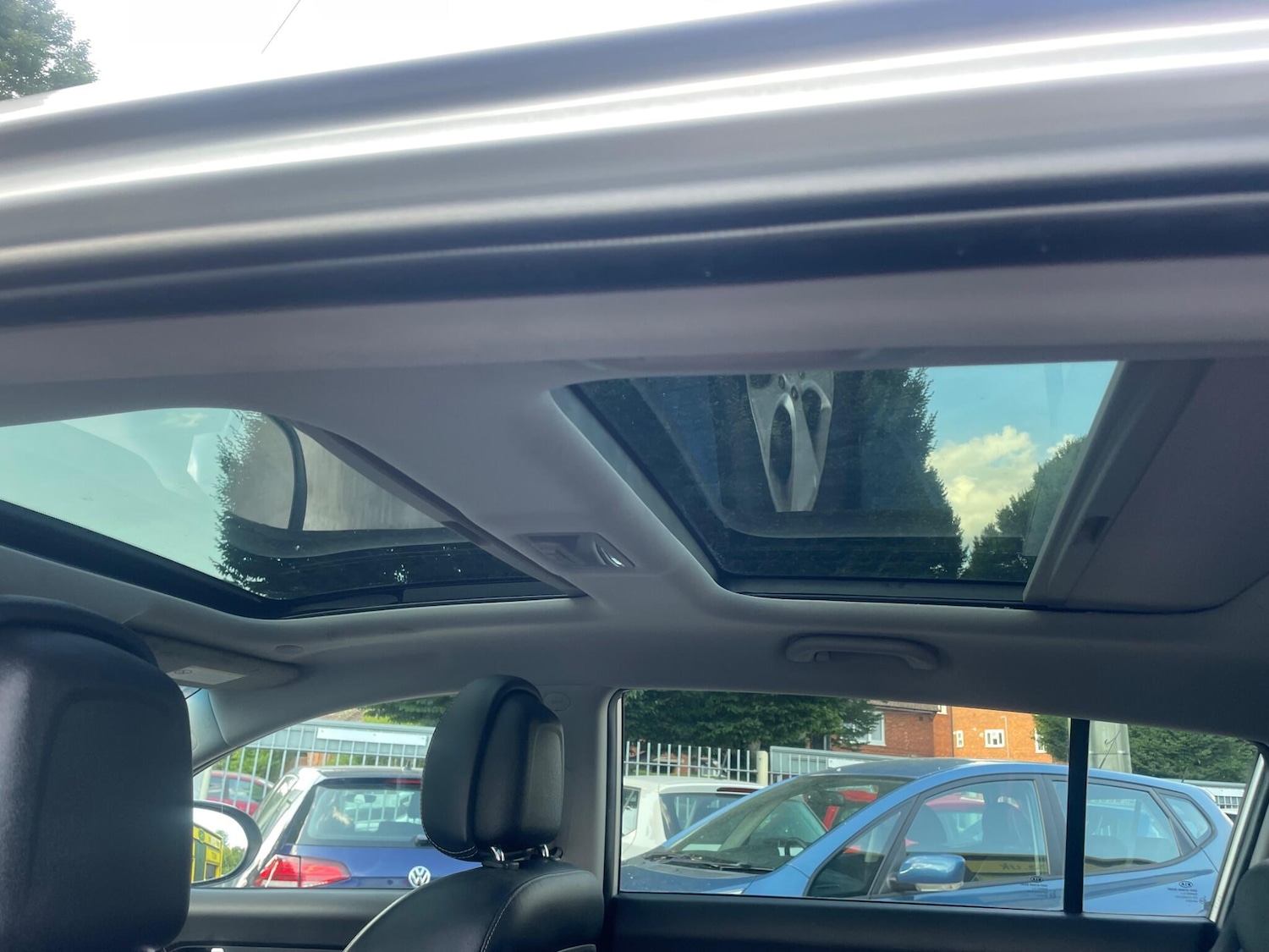 Used Kia Sportage 2011 for sale - 76787836: Photo 22