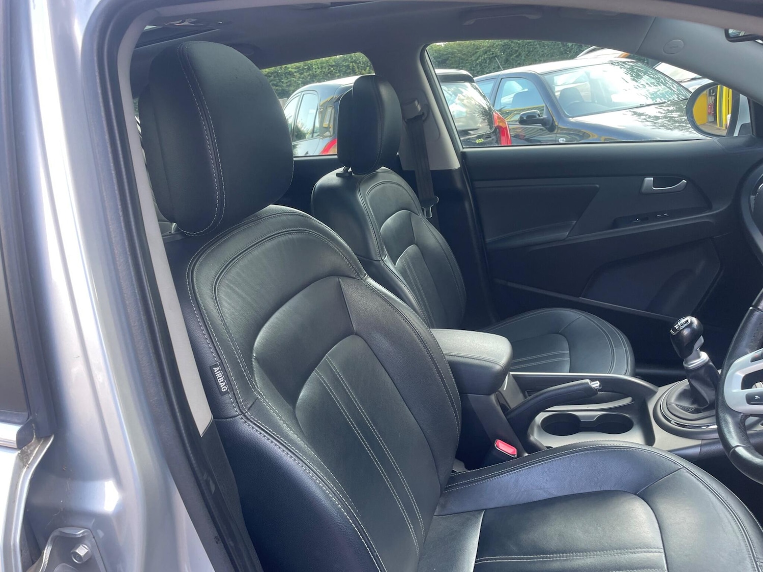 Used Kia Sportage 2011 for sale - 76787836: Photo 8