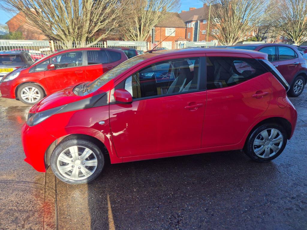 Used Toyota AYGO 2017 for sale - 77064397: Photo 11