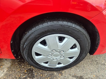 Used Hyundai i10 2018 for sale - 78340275: Photo