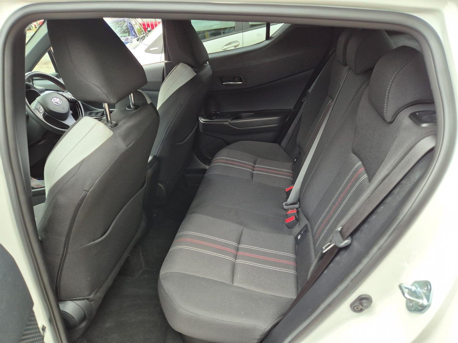 Used Toyota C-HR 2022 for sale - 76787840: Photo 34