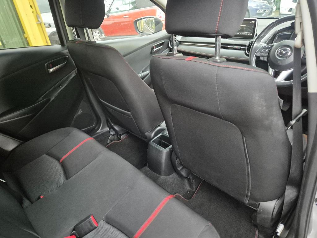Used Mazda Mazda2 2015 for sale - 77023102: Photo 26