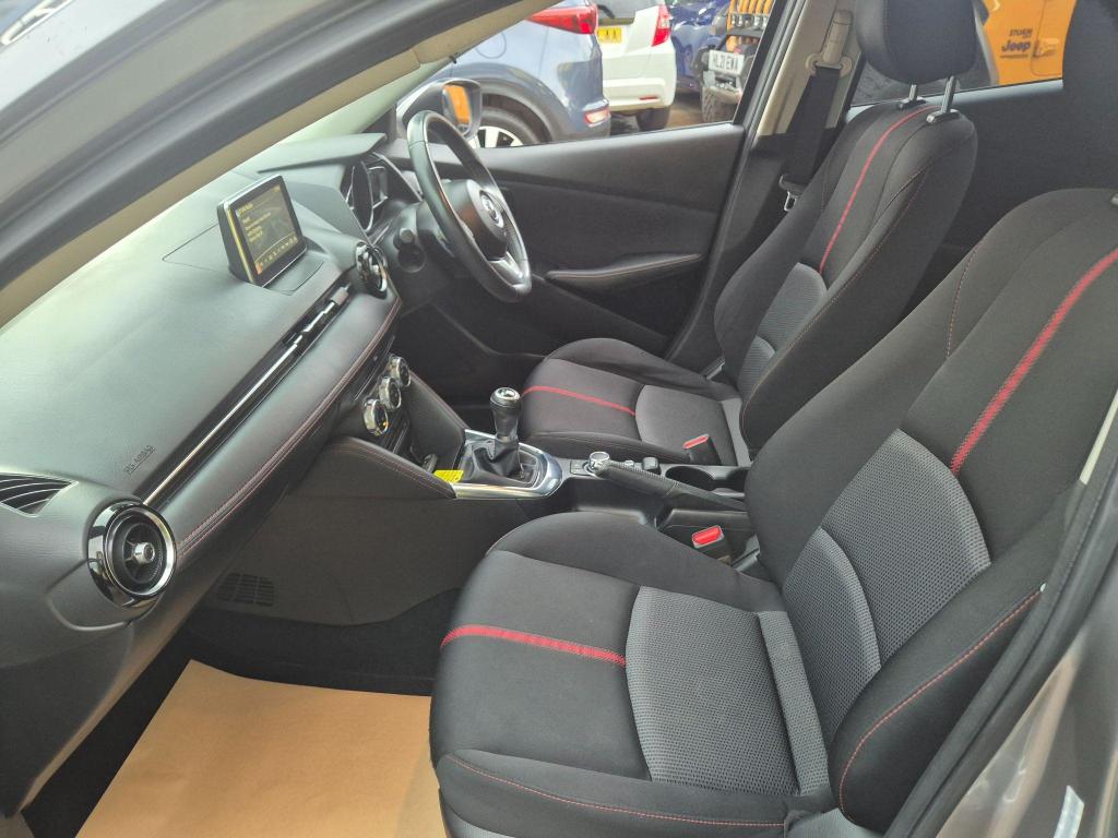 Used Mazda Mazda2 2015 for sale - 77023102: Photo 35