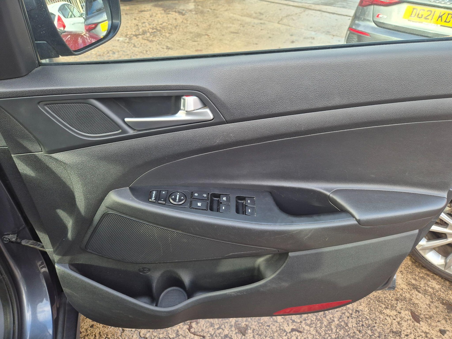 Used Hyundai TUCSON 2017 for sale - 76787839: Photo 16