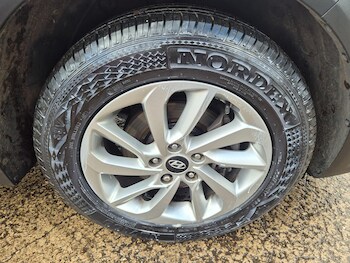 Used Hyundai TUCSON 2017 for sale - 76787839: Photo